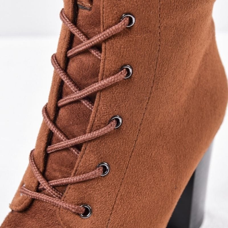 Bottes Hautes à Lacets pour Femme | Glam Boots - The Steampunk Emporium