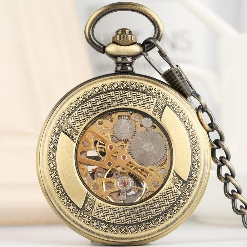 Montre de Poche Lumineuse | Éclat Unique - The Steampunk Emporium