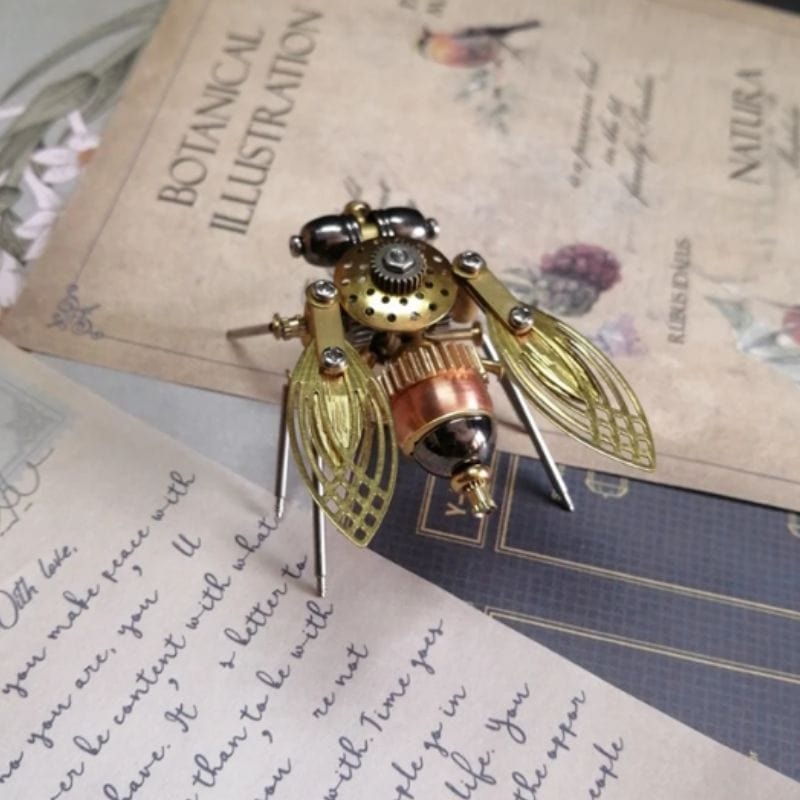 Mouche Steampunk en Métal | Brilliance Chrome - The Steampunk Emporium